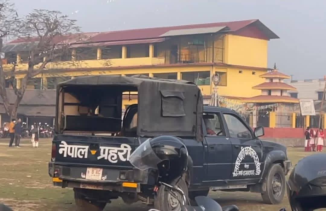 सुनपकुवा माध्यमिक विद्यालय मा तोडफोड गर्ने समूह प्रहरी नियन्त्रणमा