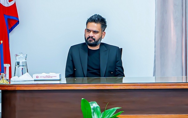 प्रधानमन्त्री बालेन्द्र शाह ले उपकुलपतिहरूसँग उच्च शिक्षा सुधारबारे छलफल गर्दै
