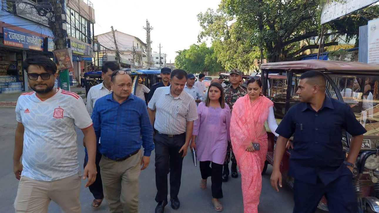 कोशी अस्पतालमा मन्त्री मेहताको अनुगमन: आँखा अस्पताल स्थापनादेखि सेवा सुधारसम्म जोड