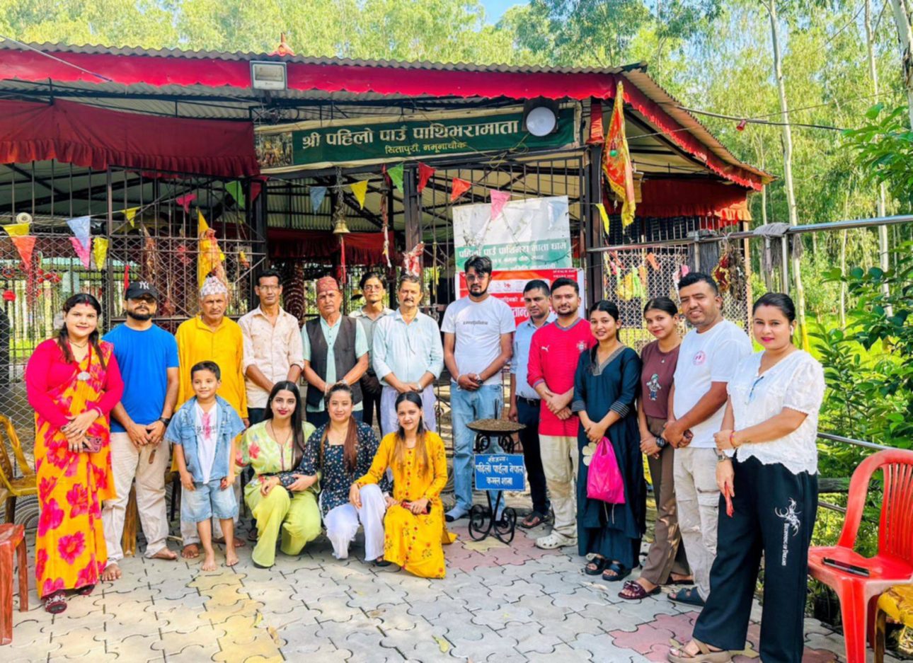 जन्मदिनको अवसरमा पहिलो पाइला नेपाल–कमल प्रस्तावित शाखाद्वारा दुई धार्मिक स्थललाई धूप स्ट्यान्ड हस्तान्तरण