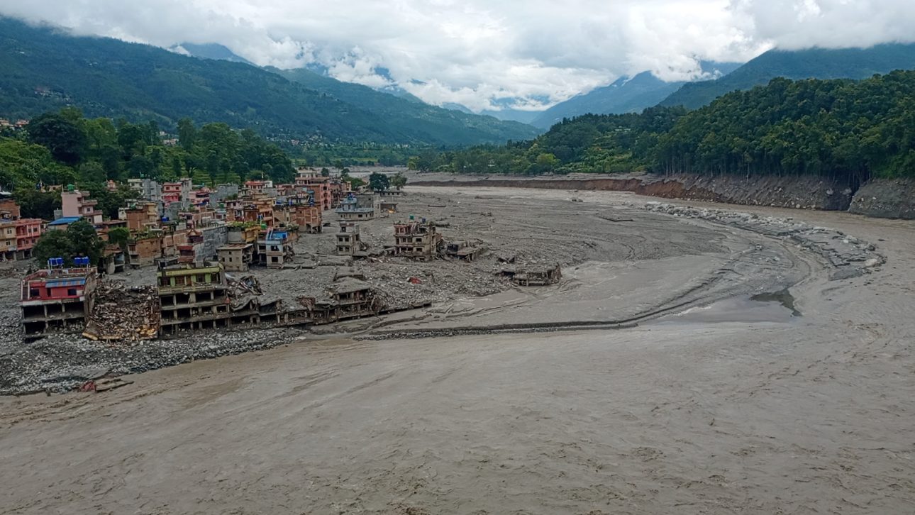 धादिङ र नुवाकोटमा विद्युत् सेवा पूर्णरूपमा सुचारु, रसुवामा ९० प्रतिशत पुनःस्थापना