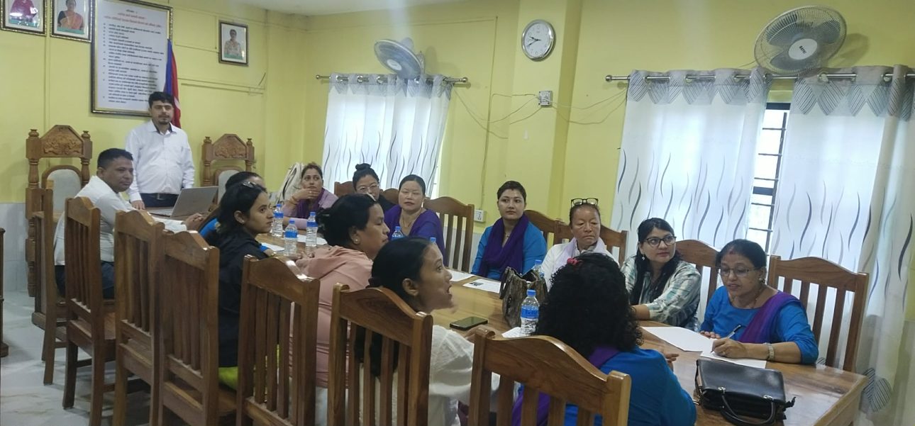जेई खोप अभियान लक्षित गर्दै कमलमा स्वास्थ्यकर्मीको अभिमुखीकरण